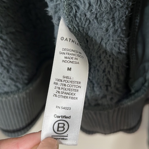 Athleta Tugga Sherpa Jacket Bali Green Size Medium - Picture 7 of 10